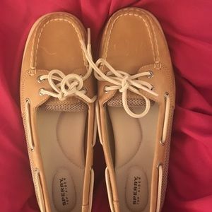 Like New Sperry Top Siders